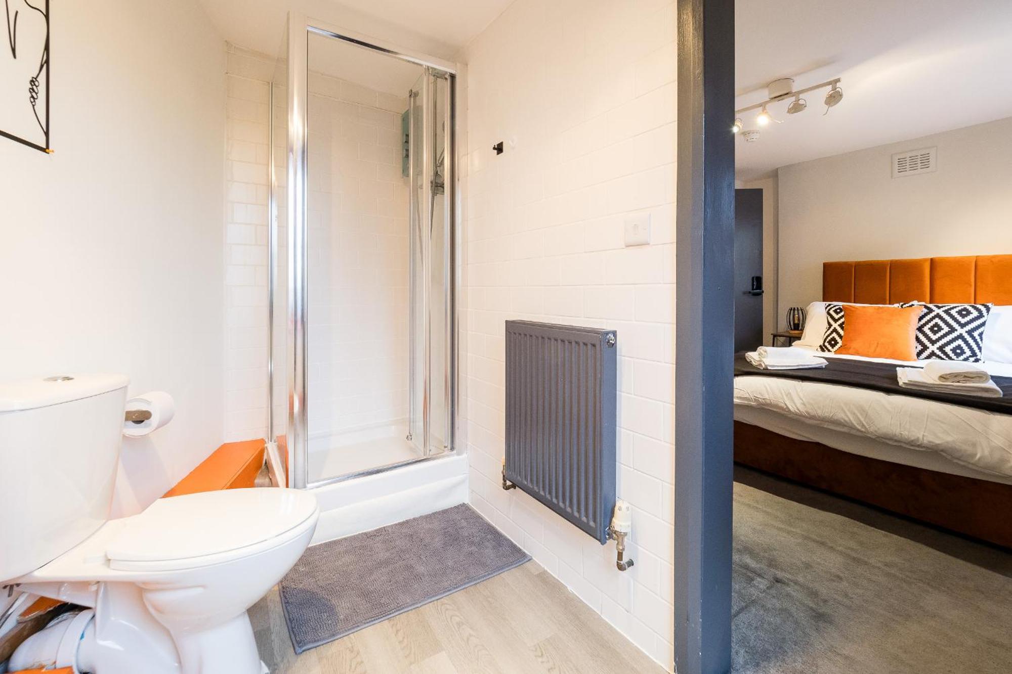 Spacious 6 Ensuite Bedroom House In Central ลอนดอน ภายนอก รูปภาพ