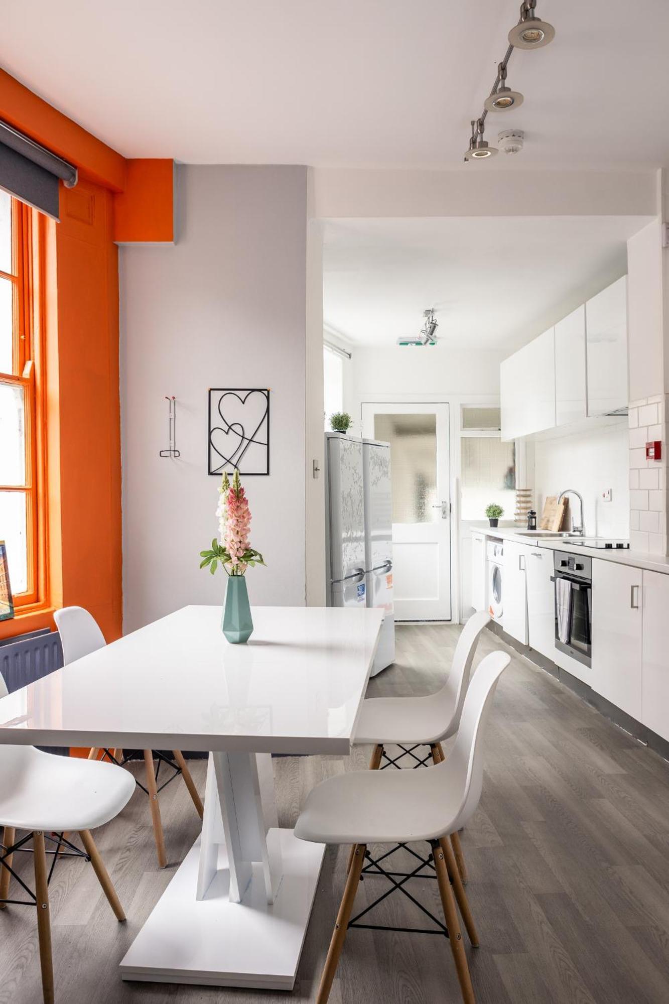 Spacious 6 Ensuite Bedroom House In Central ลอนดอน ภายนอก รูปภาพ