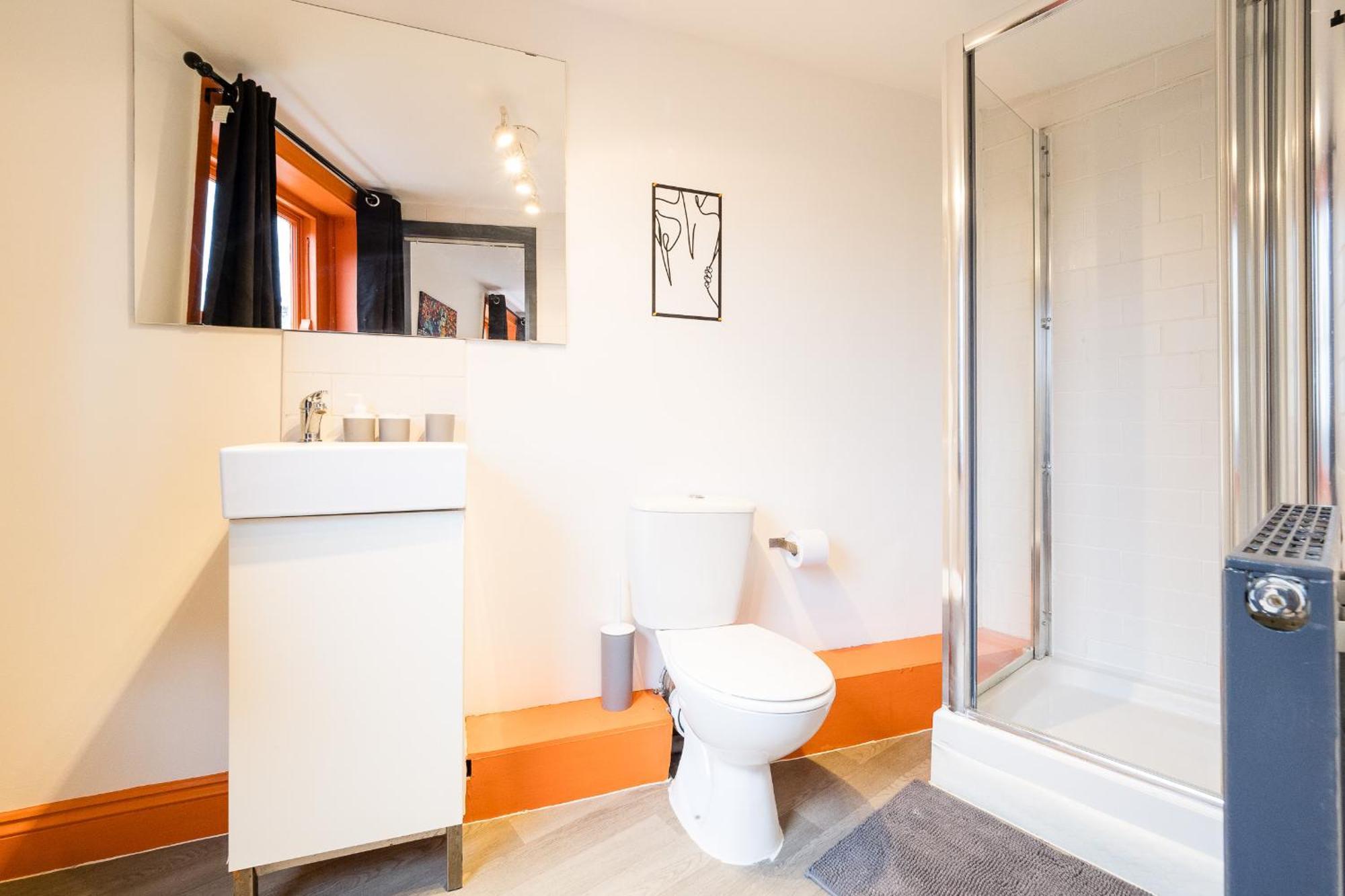 Spacious 6 Ensuite Bedroom House In Central ลอนดอน ภายนอก รูปภาพ