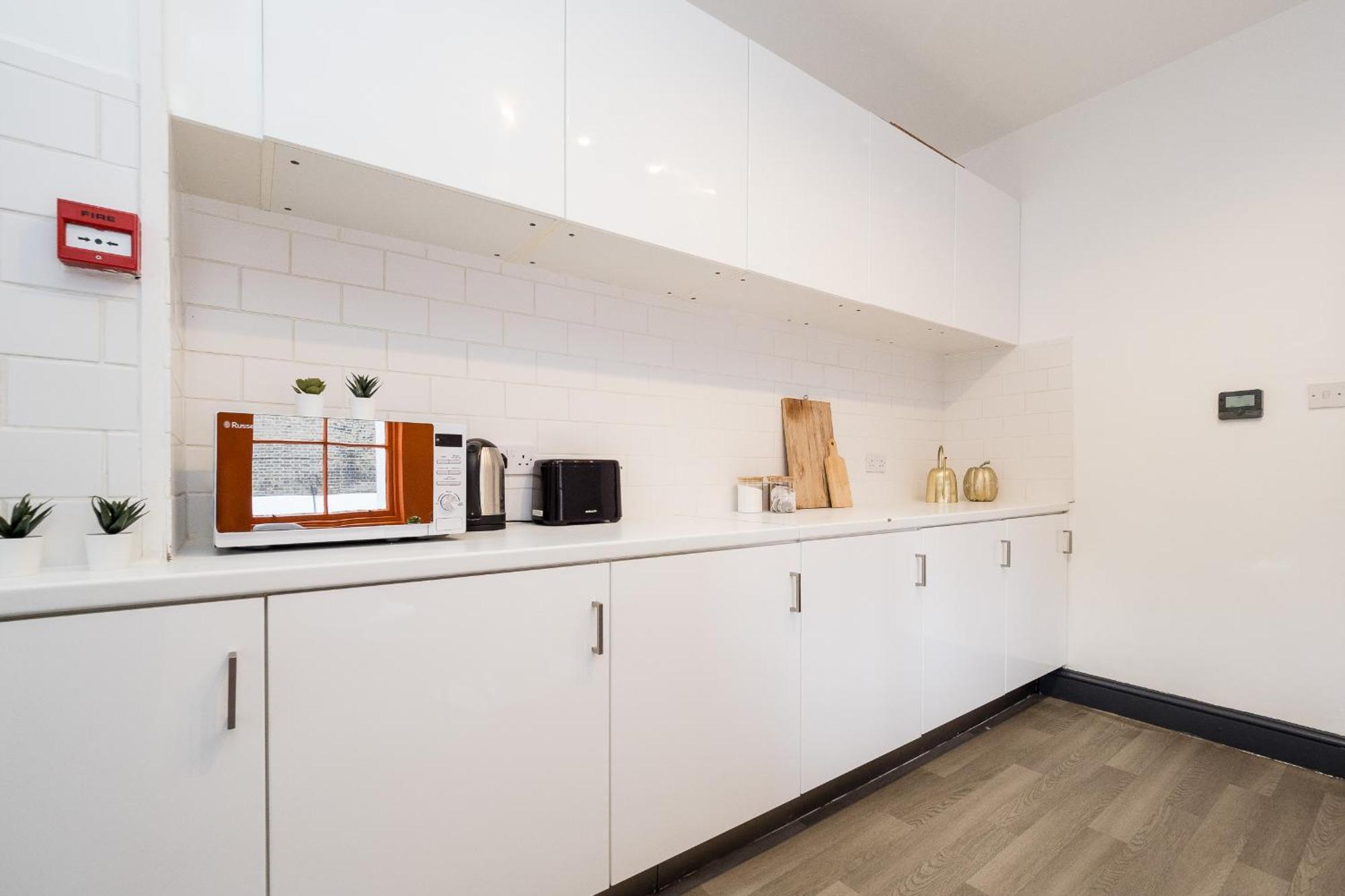 Spacious 6 Ensuite Bedroom House In Central ลอนดอน ภายนอก รูปภาพ