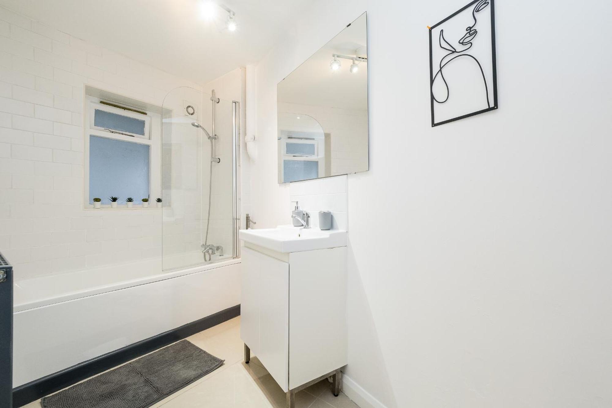 Spacious 6 Ensuite Bedroom House In Central ลอนดอน ภายนอก รูปภาพ