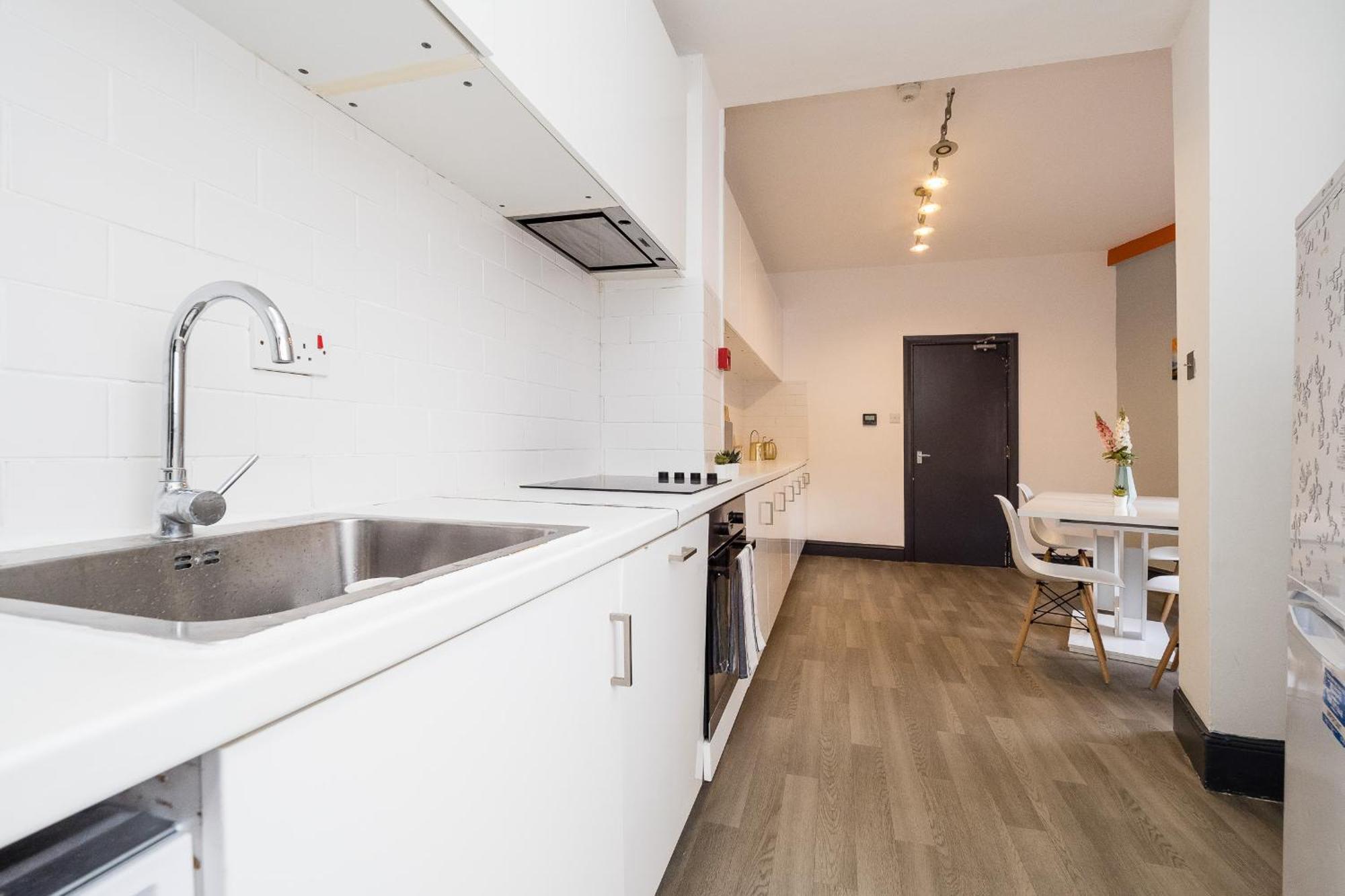 Spacious 6 Ensuite Bedroom House In Central ลอนดอน ภายนอก รูปภาพ
